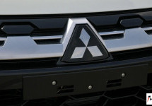 MITSUBISHI Montero Sport